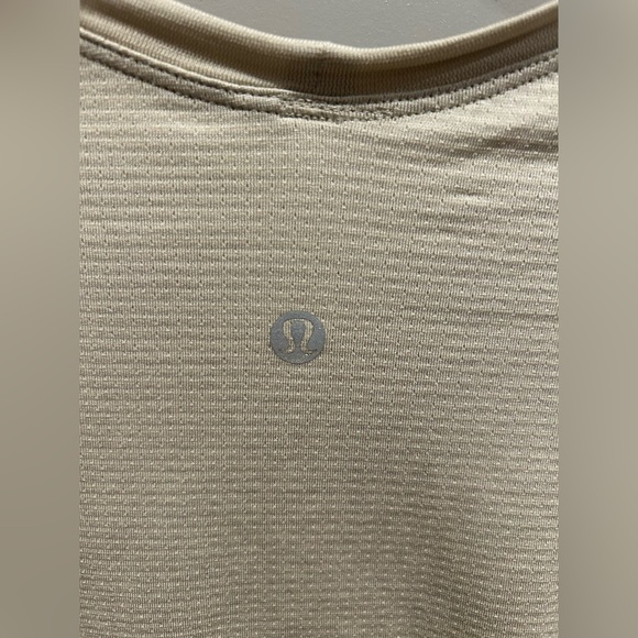 Cropped long sleeve swiftly tech - Picture 3 of 3